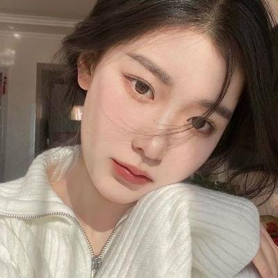 八零年我偷听女儿心声改命